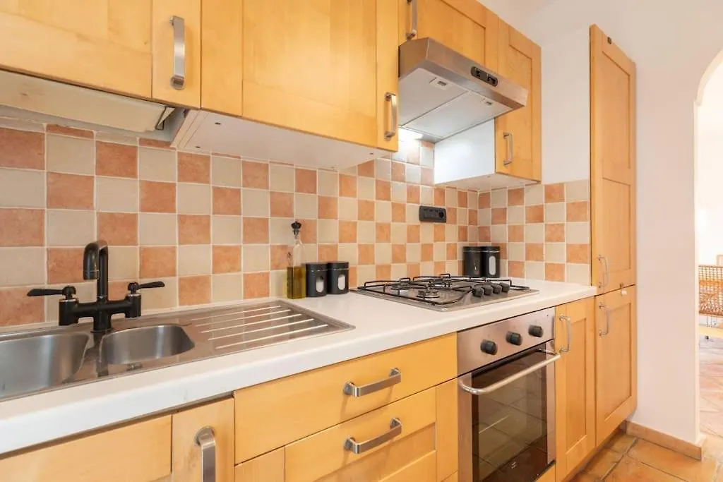 Casa Angelo Olbia Mare - Gulf Of Olbia Sea View- Villa 0*,  İtalya